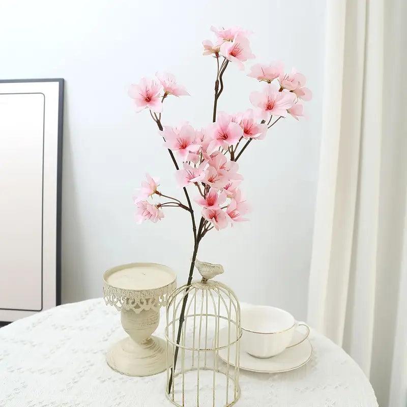 Rami di fiori di ciliegio