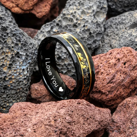 Anello in tungsteno con foglia d'oro e meteorite nero – Orione