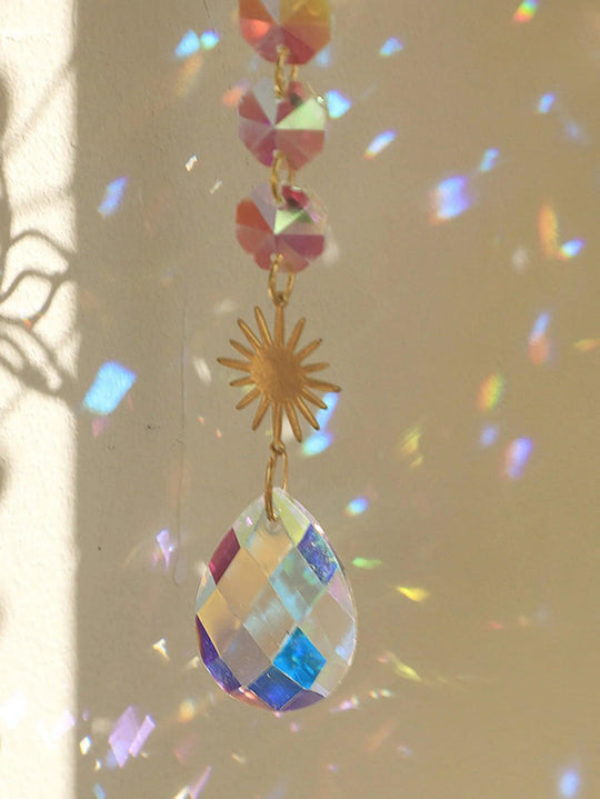 Élégant pendentif attrape-soleil