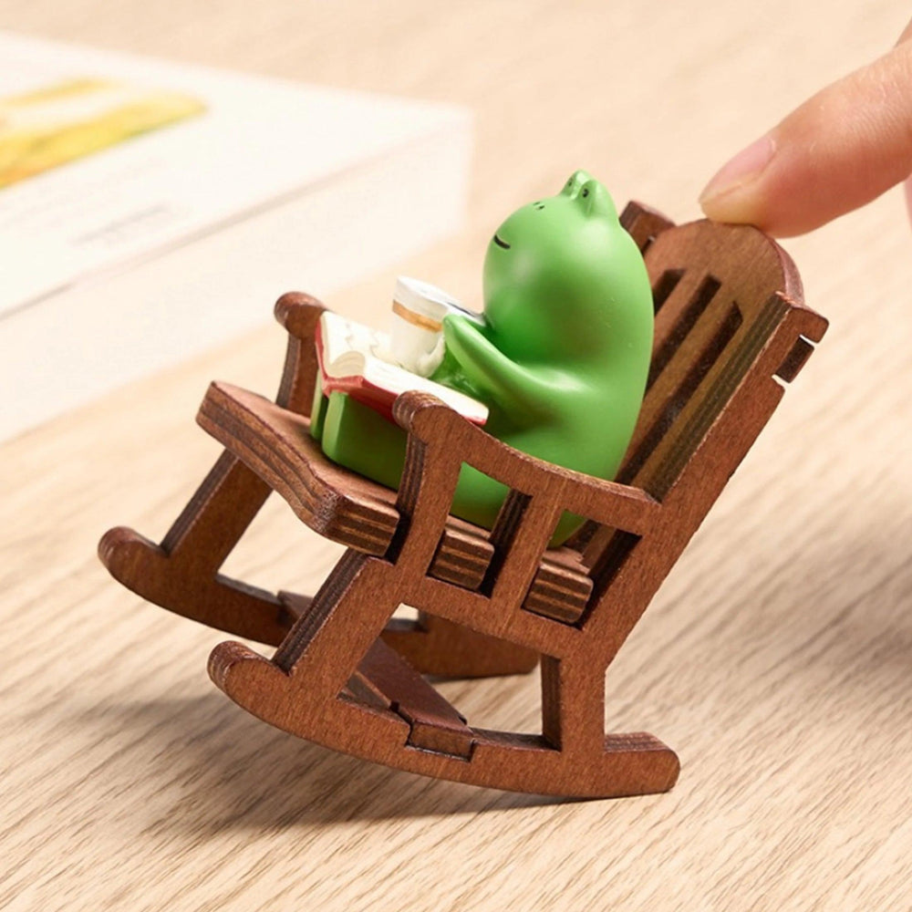 Cute Frog Desk Decoration
