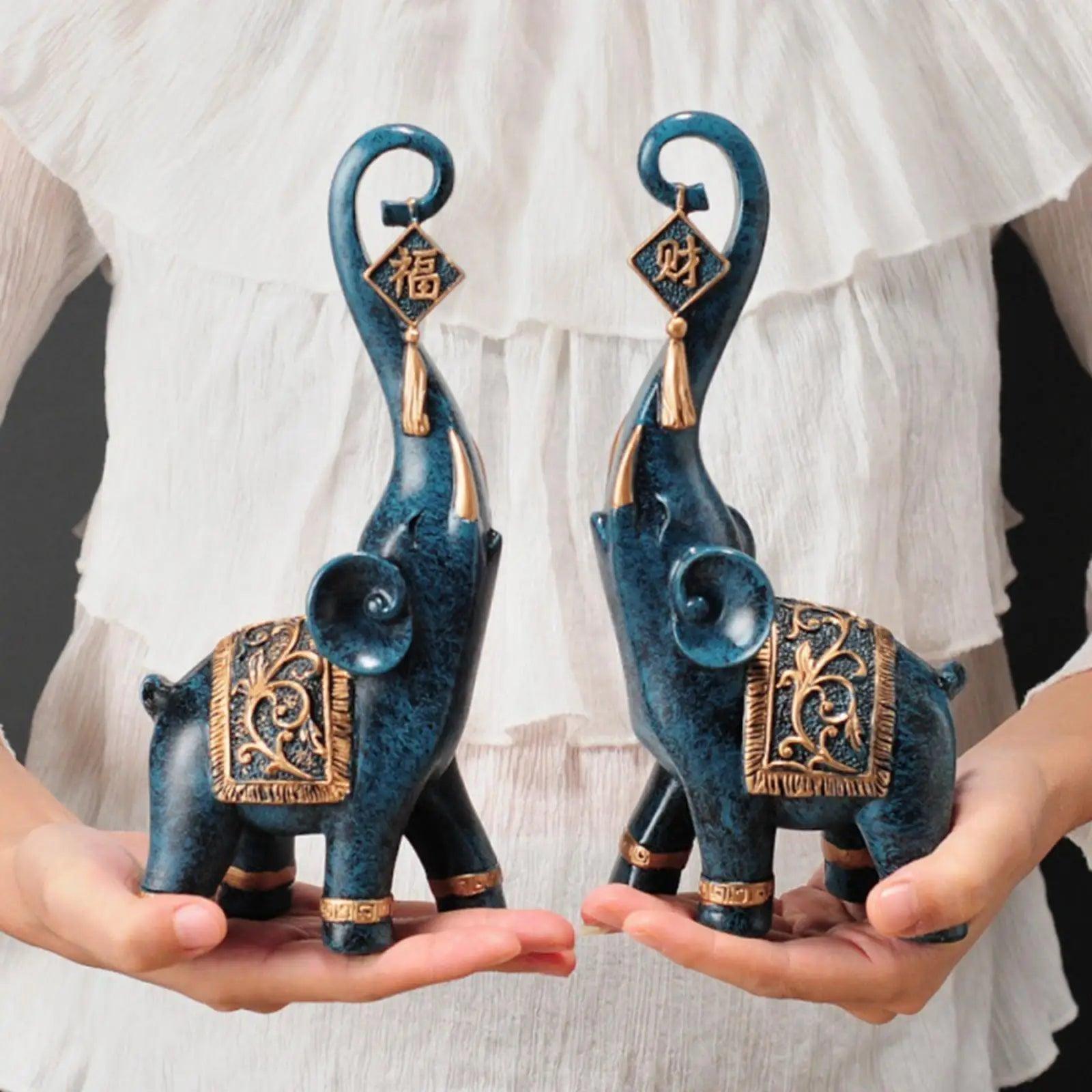 Moderne Olifant Sculpturen