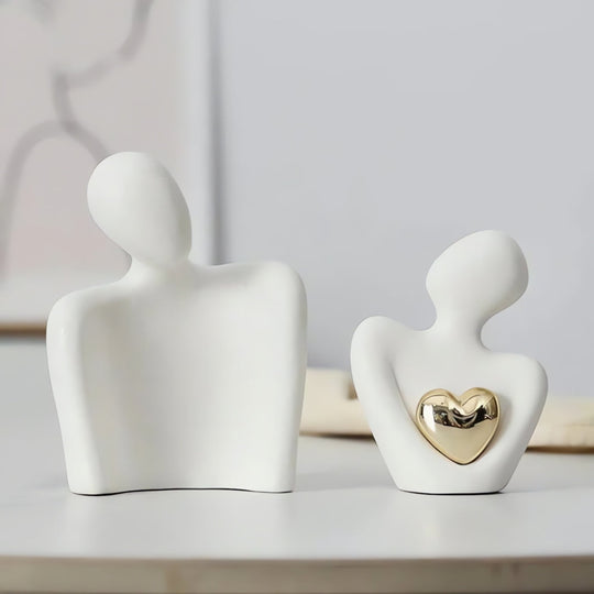 Coppia minimalista con immagine a cuore