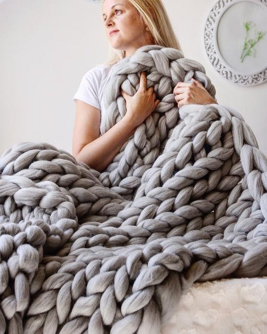 Cozy knitted blanket