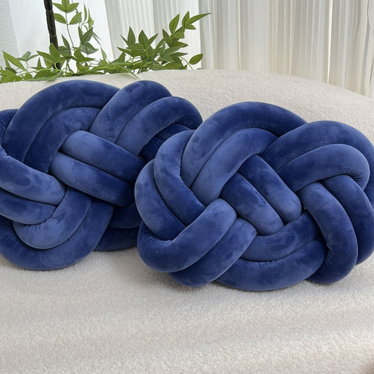 Set of 2 Decorative Plush Cushions