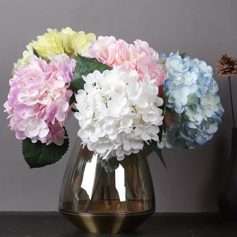 Mazzi di fiori di ortensia artificiale