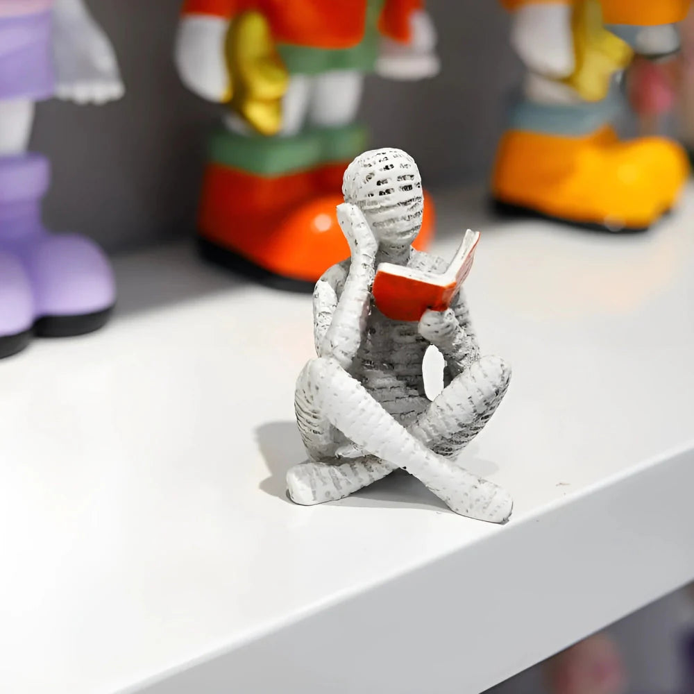 Mini Abstract Reader Figurine