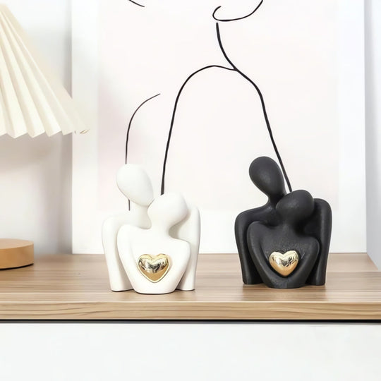 Coppia minimalista con immagine a cuore