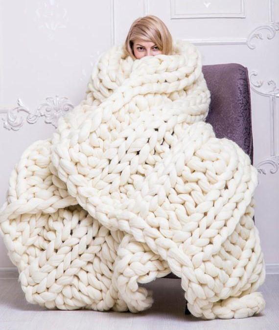 Cozy knitted blanket