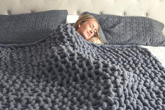 Cozy knitted blanket