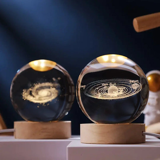 3D Gegraveerde Ruimte Bol Lamp | Verlicht Zonnestelsel en Melkweg Decoratie