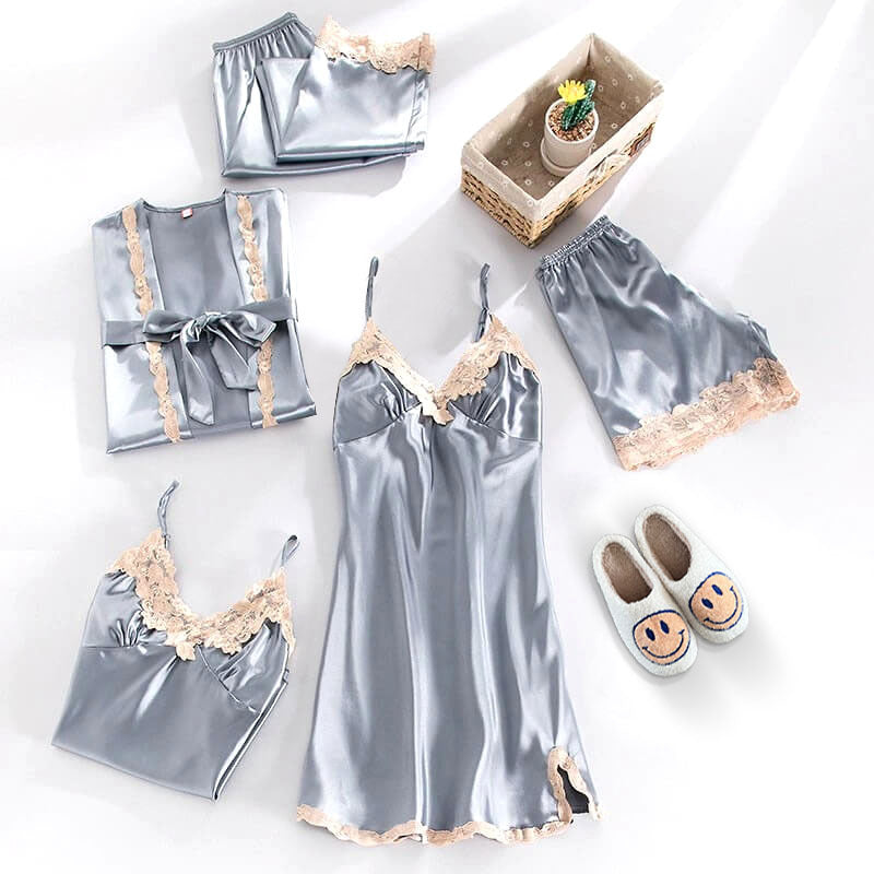 3-Delige Nachtkleding Stel in | Elegante Kanten Top, Korte Broek en Ochtendjas