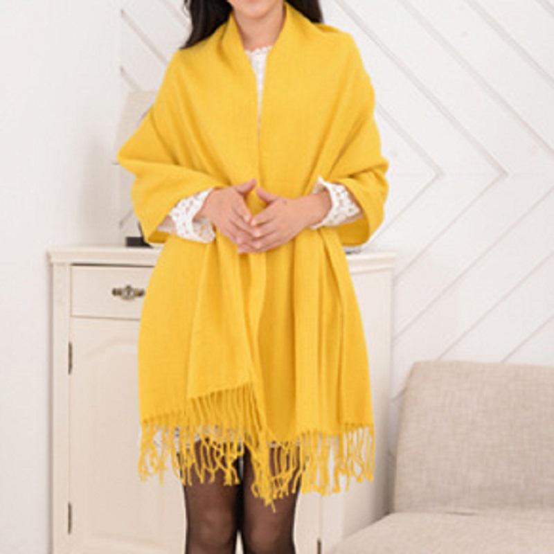 Sciarpa Autunnale Elegante | Calda Stola con Frange