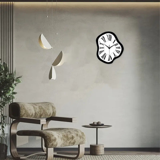 Horloge mural abstrait moderne | Décoration silencieuse noir et blanc pour salon et bureau