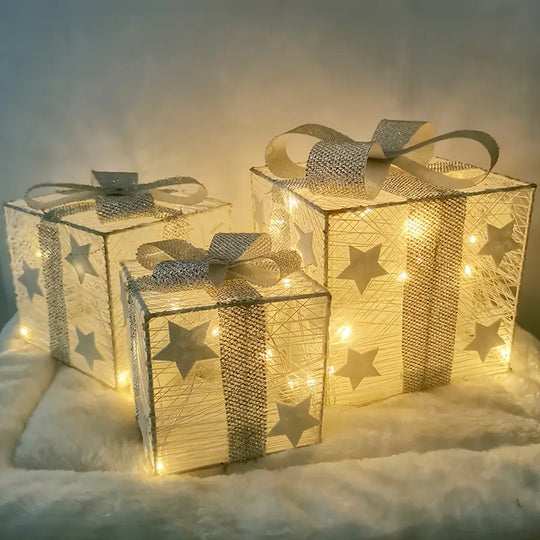 Confezione da 3 Pacchi di Regali di Natale Illuminati a LED | Decorazione Festiva a Batteria per Interni ed Esterni