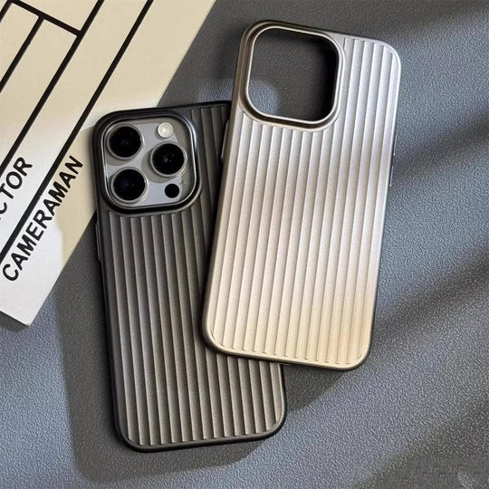 iPhone Metalen Frame Hoesje | Mat MagSafe Omslag met Camera Bescherming