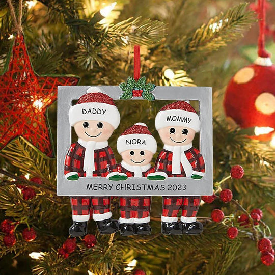 DIY Personal Family Christmas Decoration – Unique Tree Ornament