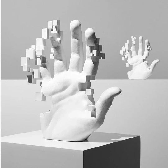 Scultura astratta a mano