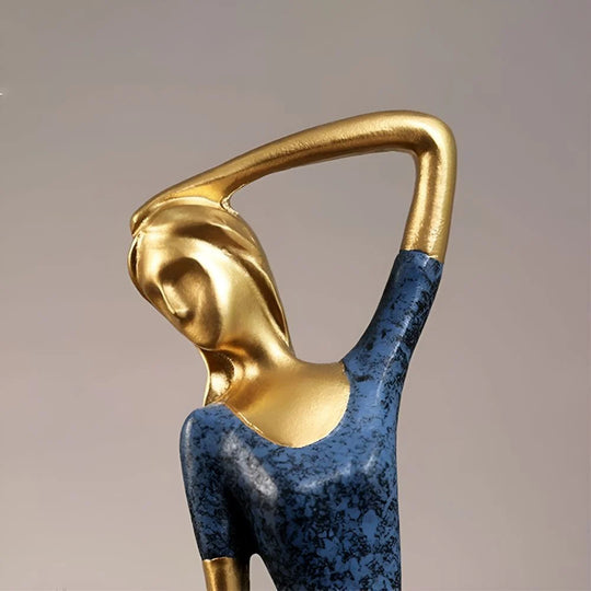 Elegante donne in cerchio