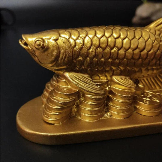 Figurine poisson porte-bonheur en or