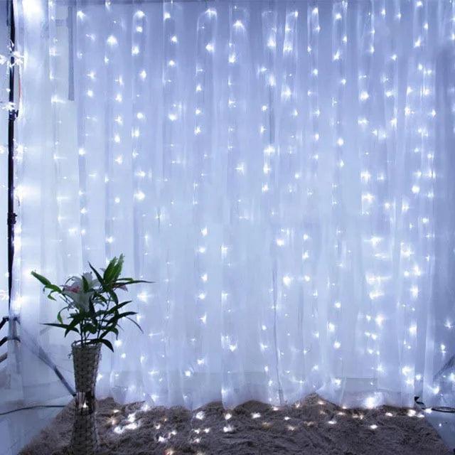 Luci di Natale a Tenda a Catena - Decorazione natalizia perfetta per la casa e le feste!