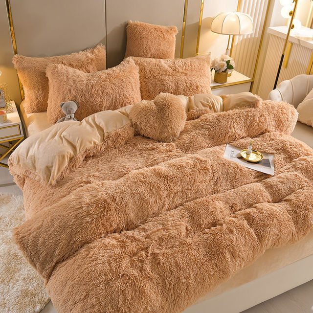 Rêves en peluche - 5 ensembles de literie en polaire + coussin cœur