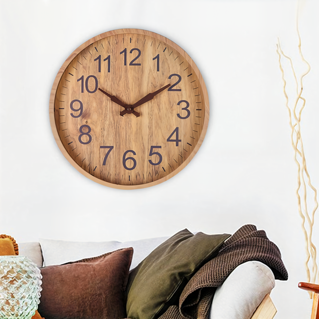 WoodAura – Horloge murale silencieuse en bois avec aspect naturel