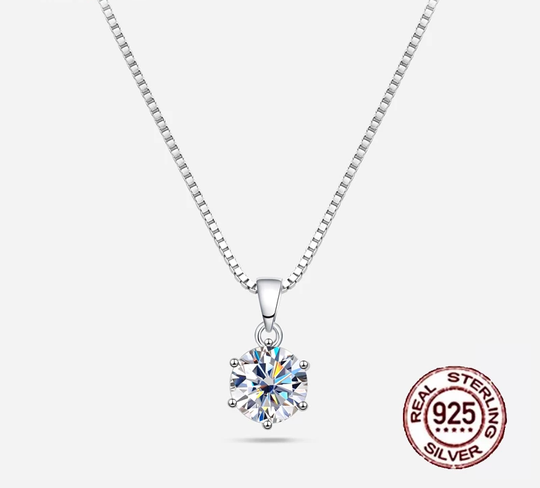 Collana Classica in Moissanite – Brilla come la Stella che Sei