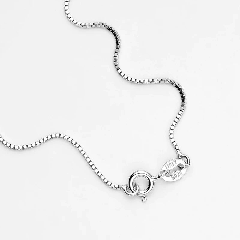 Collana Classica in Moissanite – Brilla come la Stella che Sei