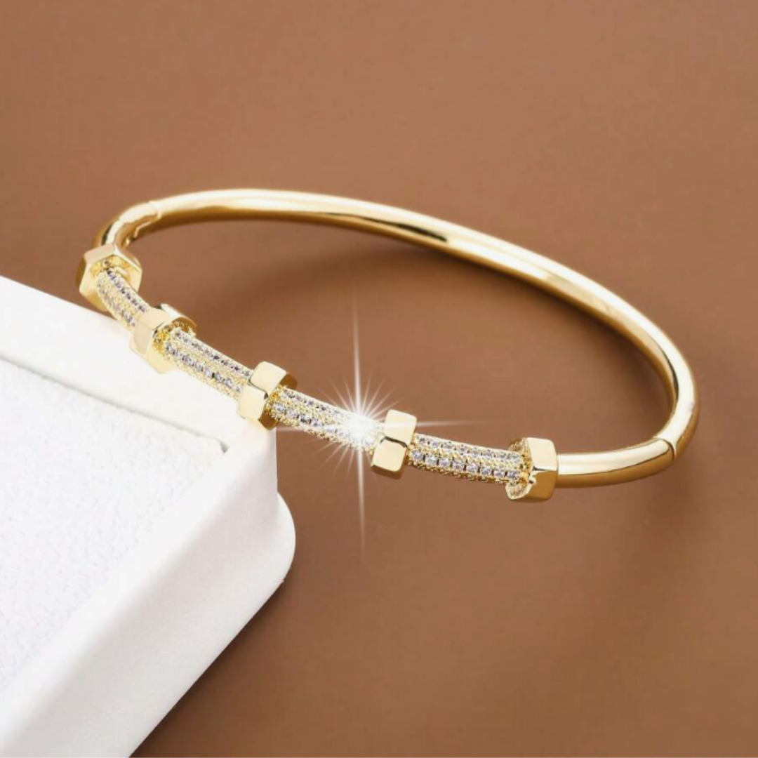 Vergulde armband met Moissaniet cover