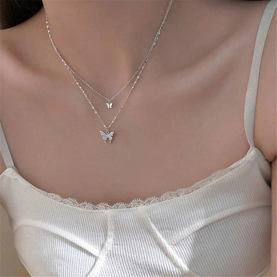 Set di Collane in Argento Raffinato con Farfalla Lucida