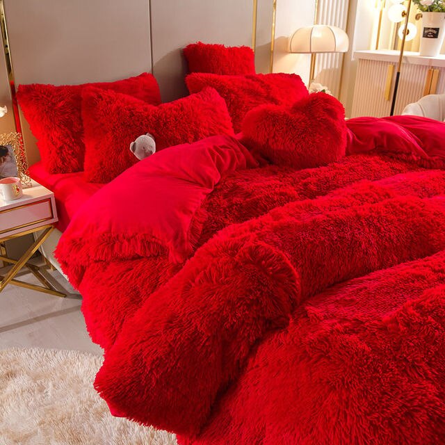 Pluchen dromen - 5 sets fleece beddengoed + hartkussen