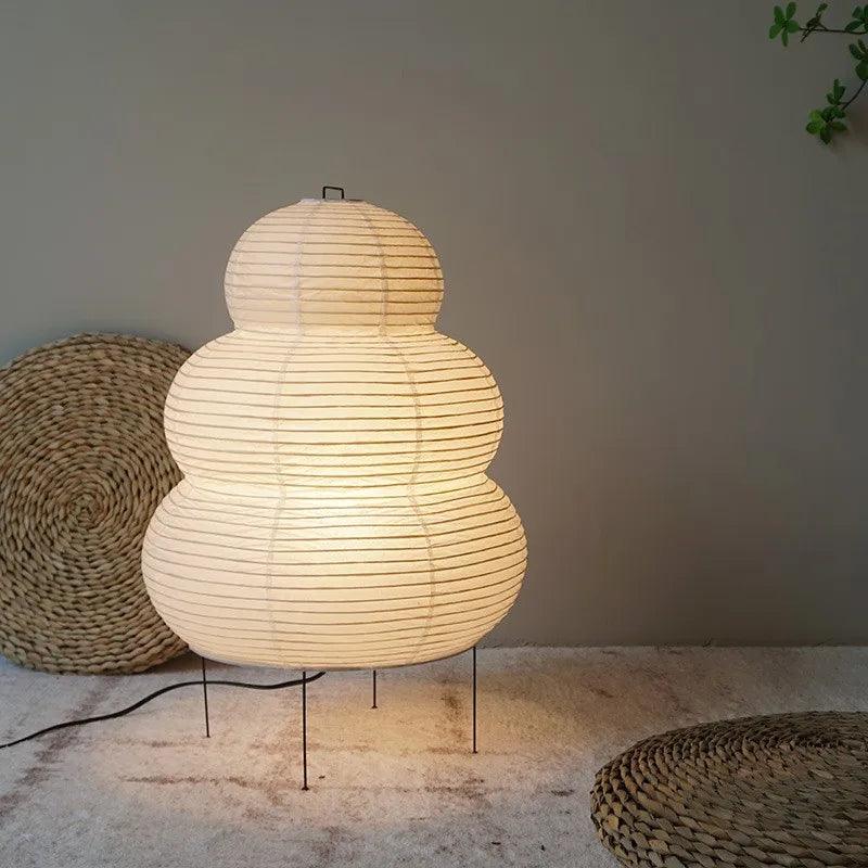 Japanse Wabi-Sabi Tripod Vloerlamp | Witte Rizenvellen Lamp voor Slaapkamer, Woonkamer, Eetkamer en Studiekamer