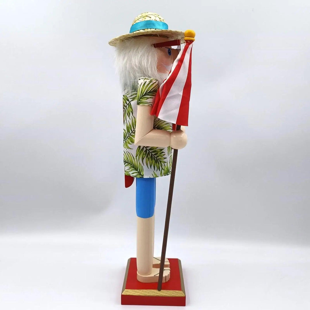 Schiaccianoci Babbo Natale da spiaggia in legno