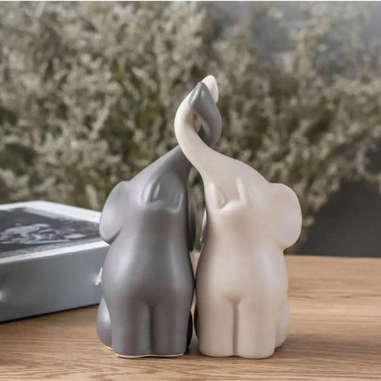 Figurines d'éléphants en céramique