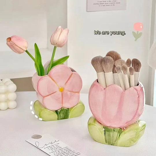 Support pour pinceaux de maquillage en forme de tulipe