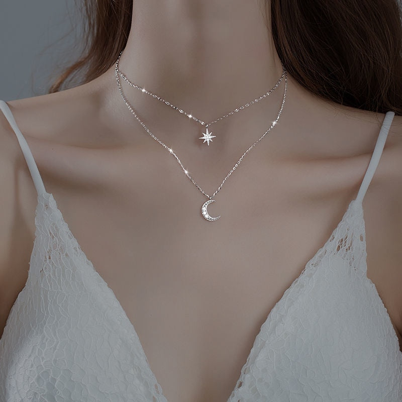 Doppia Luna – Collana Doppia in Argento con Luce della Luna
