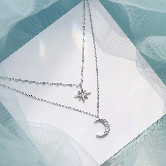 Doppia Luna – Collana Doppia in Argento con Luce della Luna