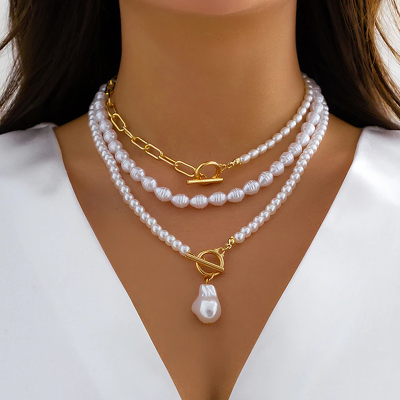 Collana a perle a strati – Strati di eleganza senza tempo