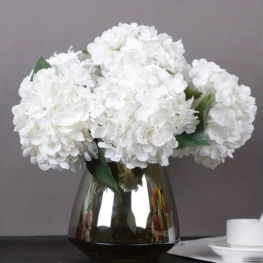 Mazzi di fiori di ortensia artificiale