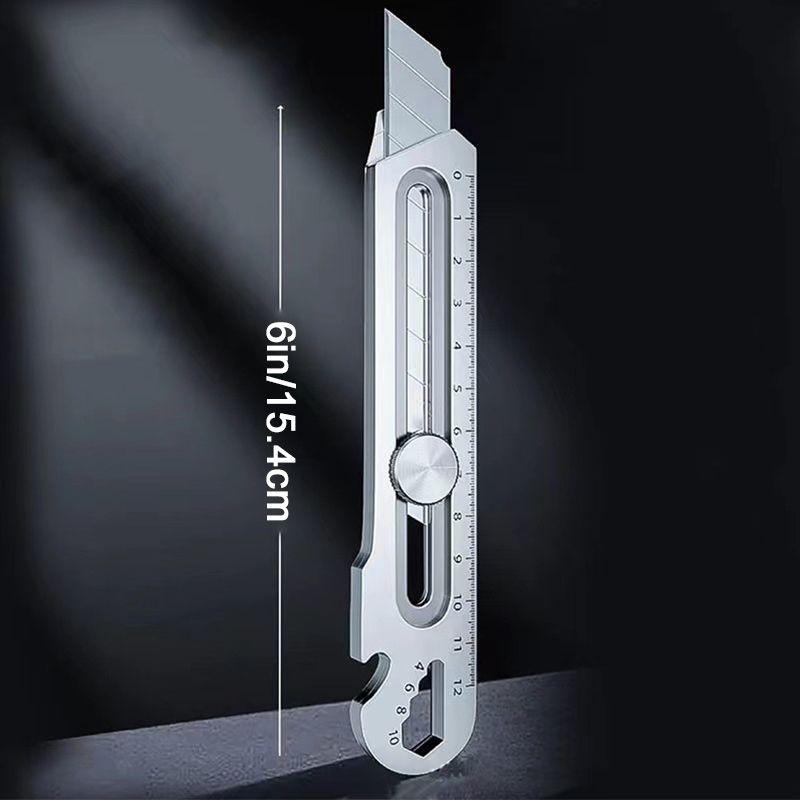 Coupe-métaux multifonctionnel